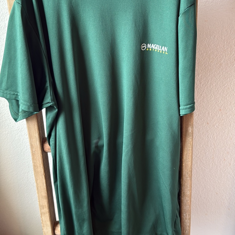 Magellan Outdoors Forest Green Short Sleeve Tee